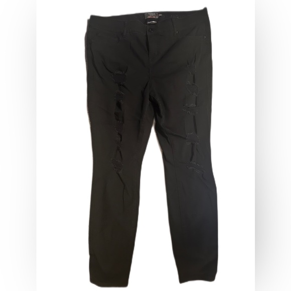 torrid Denim - Torrid black jeans with holes size 18